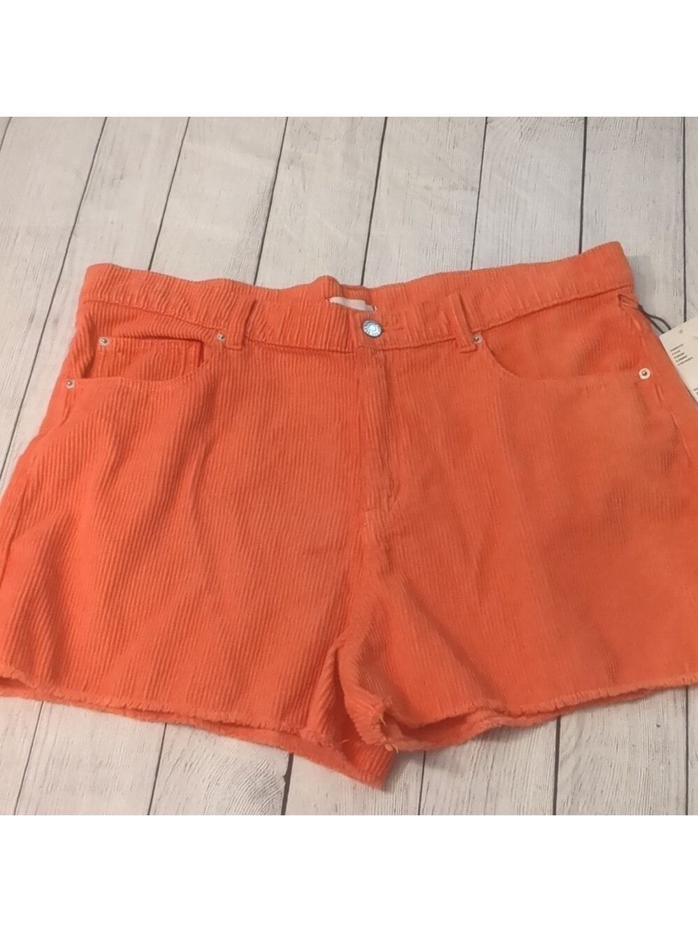 BDG corduroy fringe red/rouge shorts size 32
